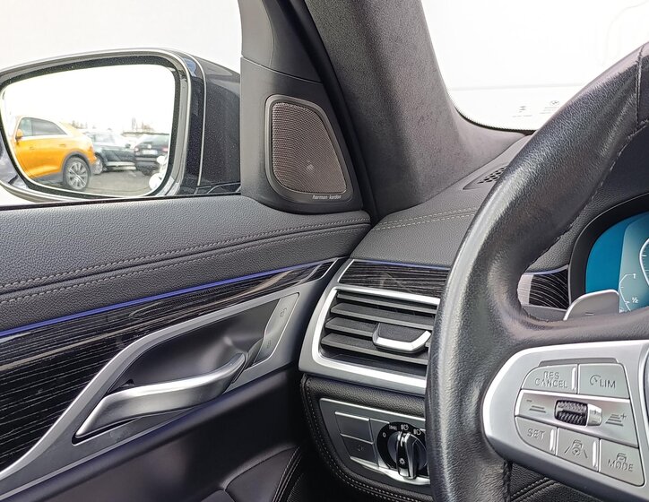 BMW Řada 7 Ostatní 3,0 l 250 kw