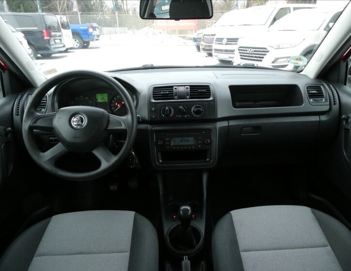 Škoda Fabia 27