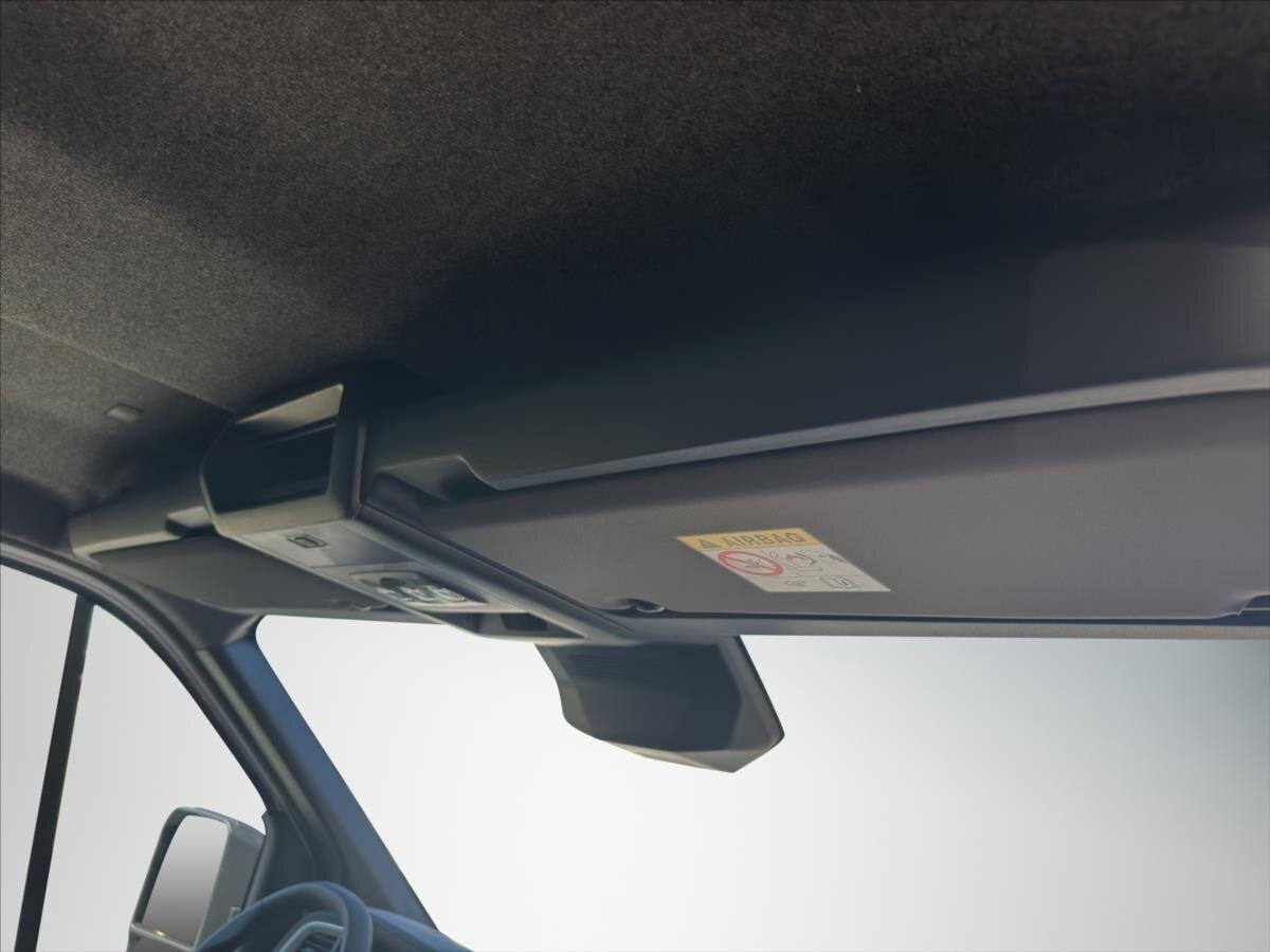 Nissan Interstar Skříň 2,0 l 110 kw