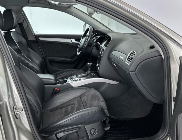 Audi A4 Allroad Kombi 2,0 l 140 kw