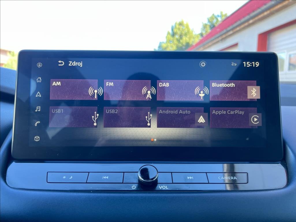 Nissan Qashqai SUV / Terénní 1,3 l 116 kw