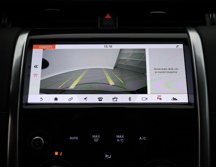 Land Rover Discovery Sport SUV / Terénní 2,0 l 110 kw