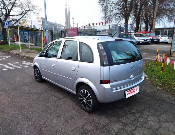 Opel Meriva MPV 1,4 l 66 kw