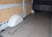 Mercedes-Benz Vito Skříň 2,0 l 120 kw