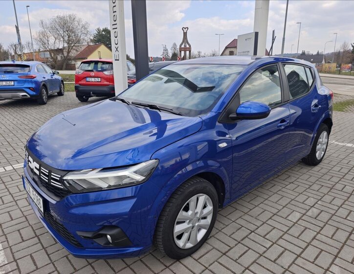 Dacia Sandero Hatchback 999,0 67 kw