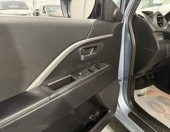 Mazda 5 MPV 1,8 l 85 kw