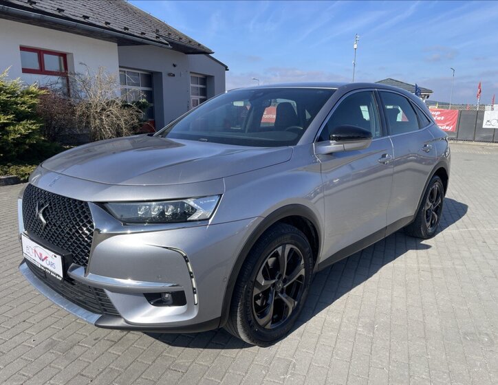 DS Automobiles DS7 Crossback Kombi 2,0 l 130 kw