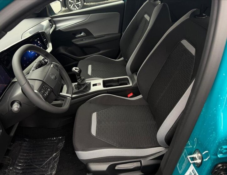 Opel Mokka SUV / Terénní 1,2 l 100 kw