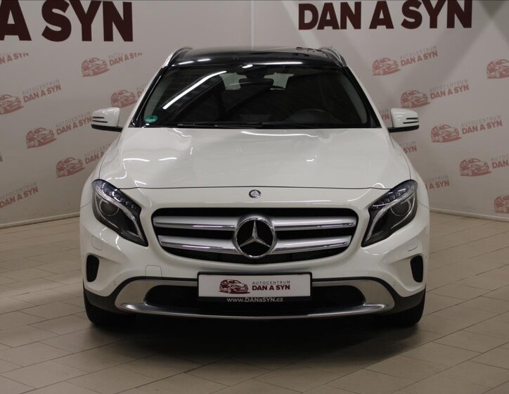 Mercedes-Benz GLA Kombi 1,6 l 90 kw