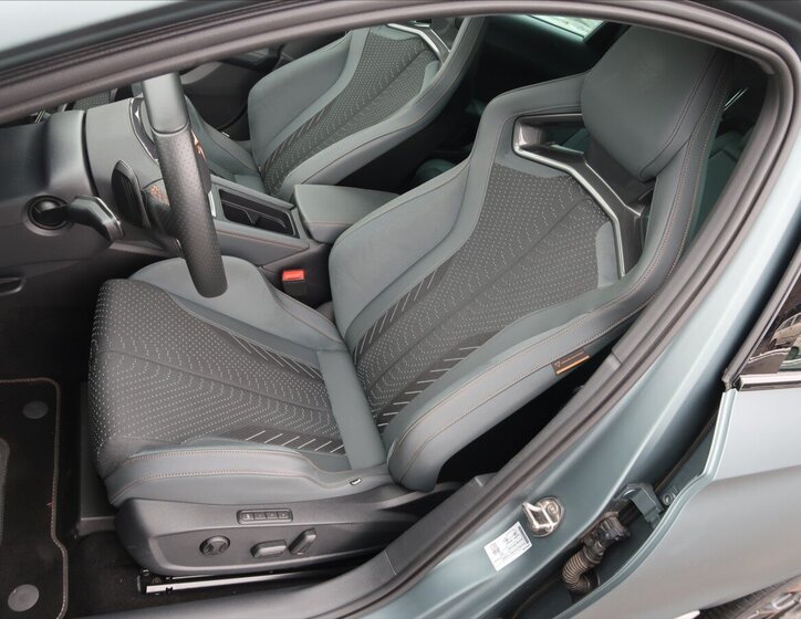 Cupra Leon Kombi 2,0 l 245 kw