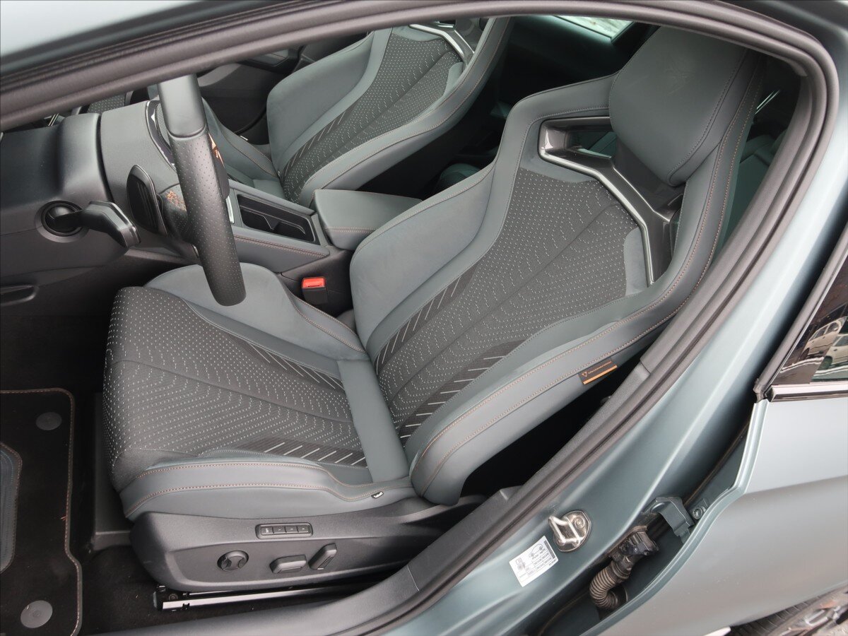 Cupra Leon Kombi 2,0 l 245 kw