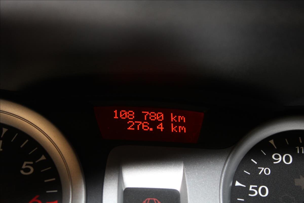 Renault Clio Hatchback 1,1 l 55 kw