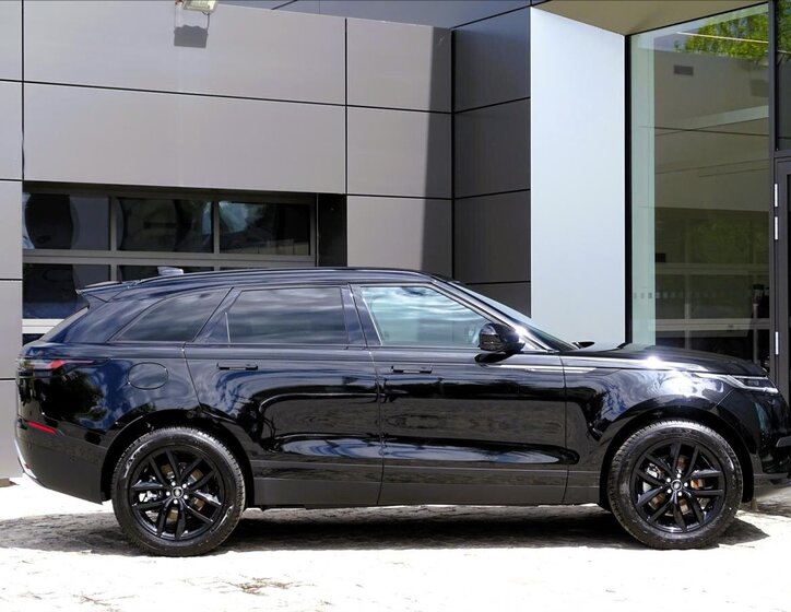 Land Rover Range Rover Velar SUV / Terénní 2,0 l 150 kw