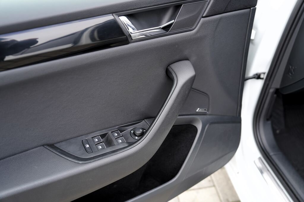 Škoda Superb Sedan 2,0 l 140 kw