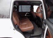 Toyota Land Cruiser 18