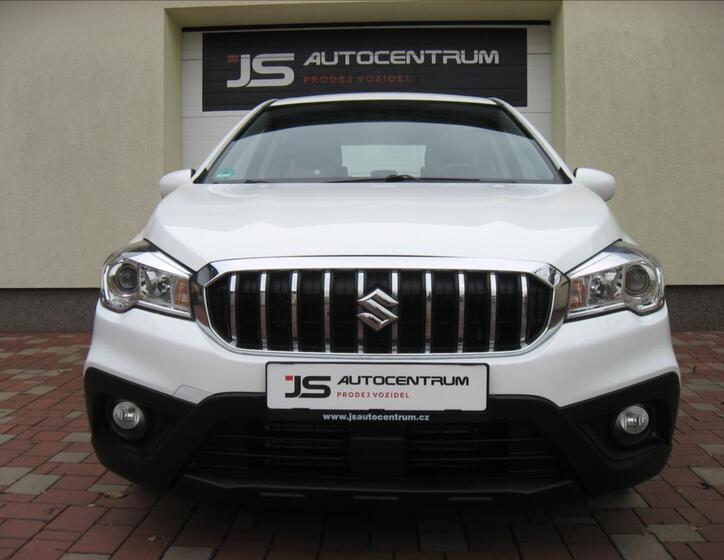 Suzuki S-Cross 4
