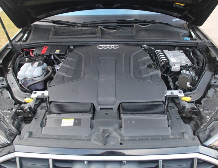 Audi Q7 SUV / Terénní 3,0 l 170 kw
