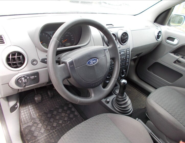 Ford Fusion Hatchback 1,4 l 59 kw