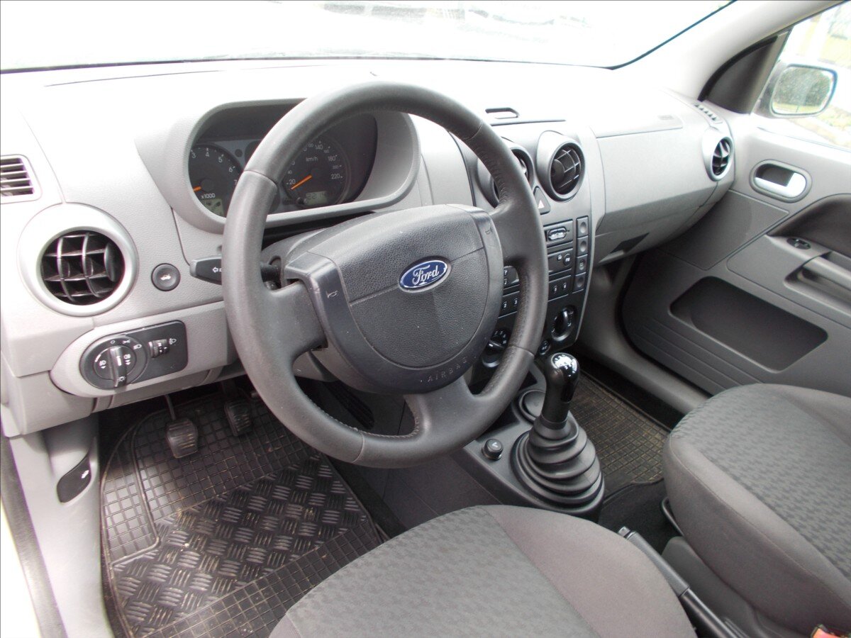 Ford Fusion Hatchback 1,4 l 59 kw