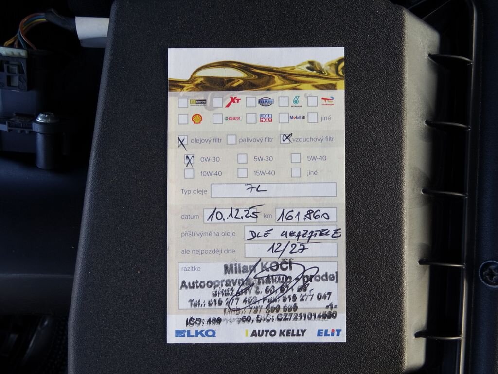 Land Rover Discovery Sport SUV 2,0 l 120 kw