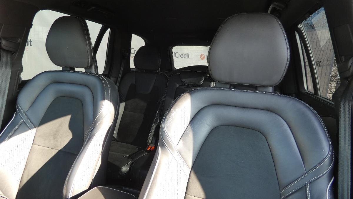 Volvo XC90 SUV / Terénní 2,0 l 173 kw