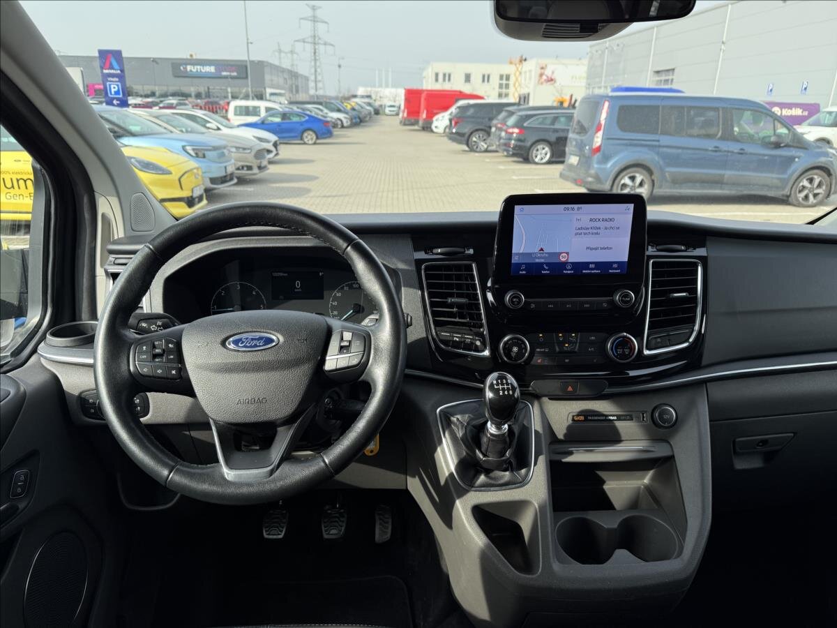 Ford Tourneo Custom MPV 2,0 l 136 kw