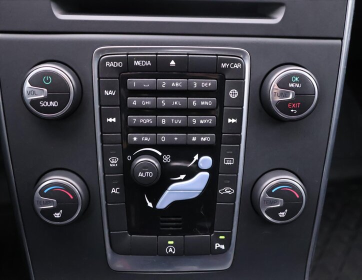 Volvo V60 Kombi 2,0 l 110 kw