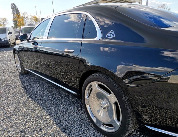 Mercedes-Benz Třídy S Ostatní 6,0 l 450 kw