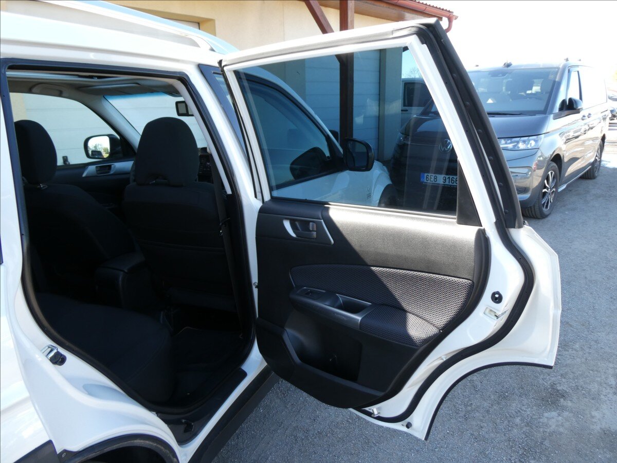 Subaru Forester SUV / Terénní 2,0 l 110 kw