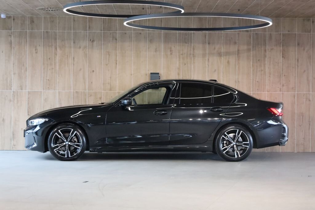 BMW Řada 3 Sedan / Limuzína 2,0 l 140 kw