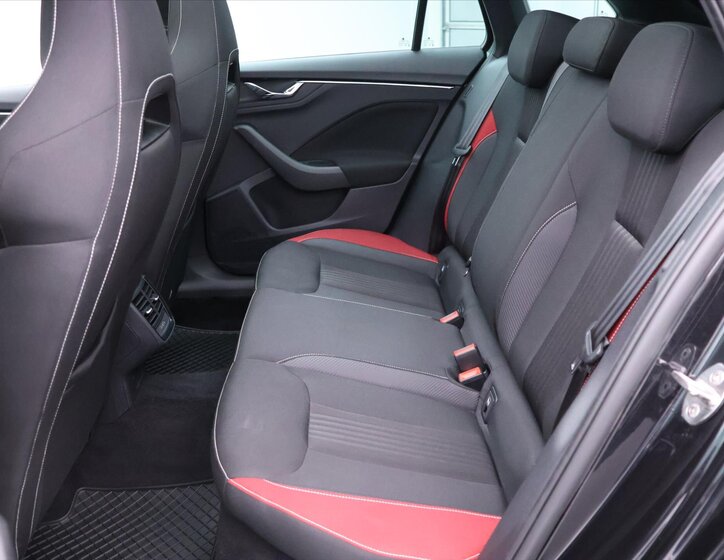 Škoda Scala Hatchback 1,5 l 110 kw