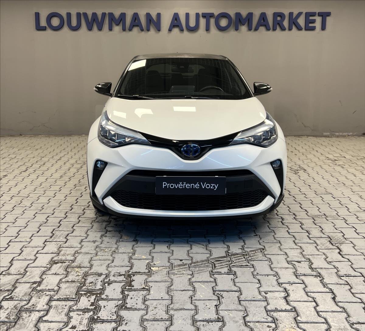 Toyota C-HR Hatchback 1,8 l 72 kw