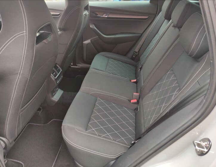 Škoda Karoq SUV 2,0 l 140 kw