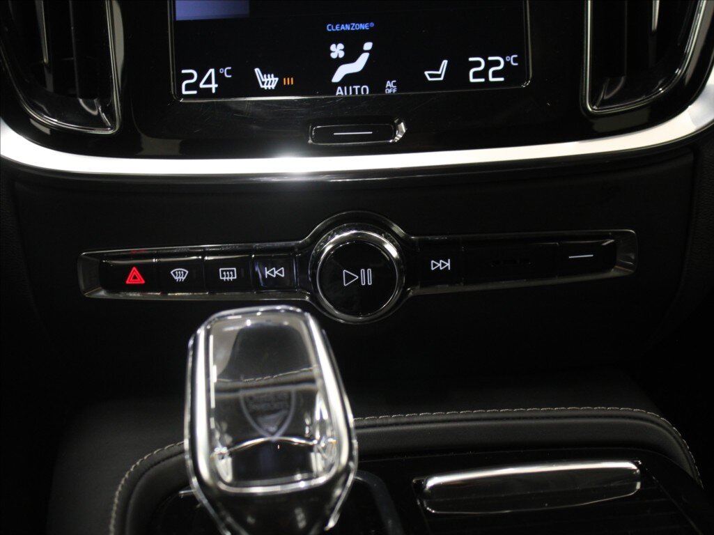 Volvo V60 Kombi 2,0 l 257 kw