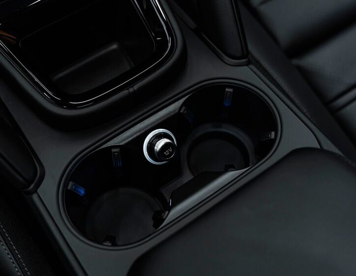 Porsche Cayenne SUV 3,0 l 260 kw