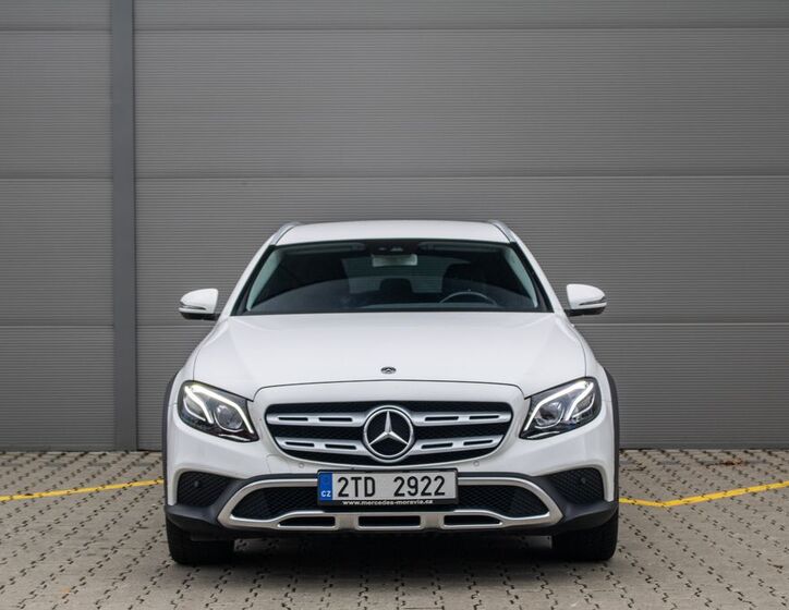 Mercedes-Benz Třídy E 2