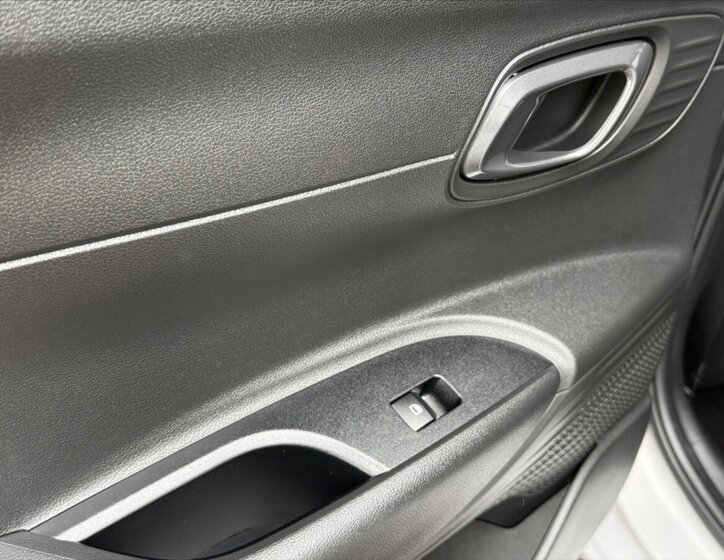 Hyundai i20 Hatchback 1,2 l 58 kw