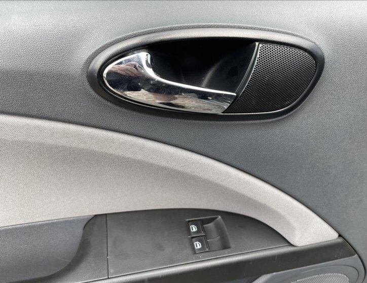 Seat Leon Hatchback 1,6 l 75 kw