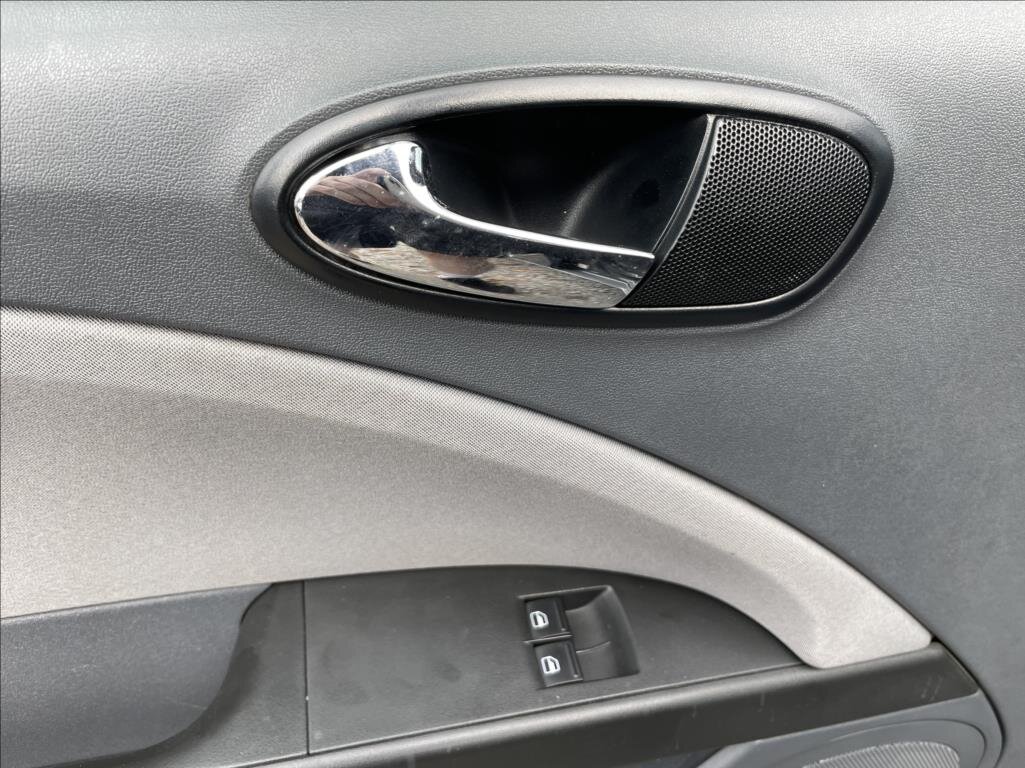 Seat Leon Hatchback 1,6 l 75 kw