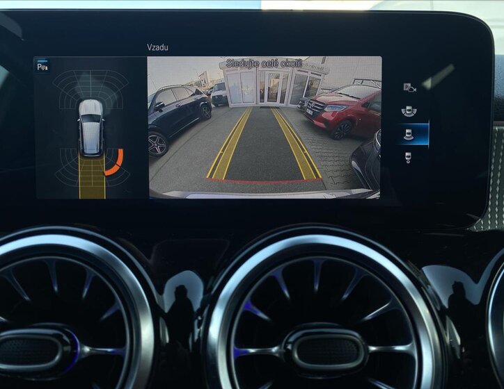 Mercedes-Benz GLB SUV / Terénní 2,0 l 110 kw