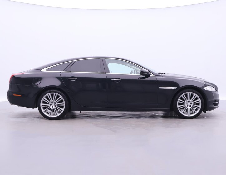 Jaguar XJ Sedan 3,0 l 202 kw