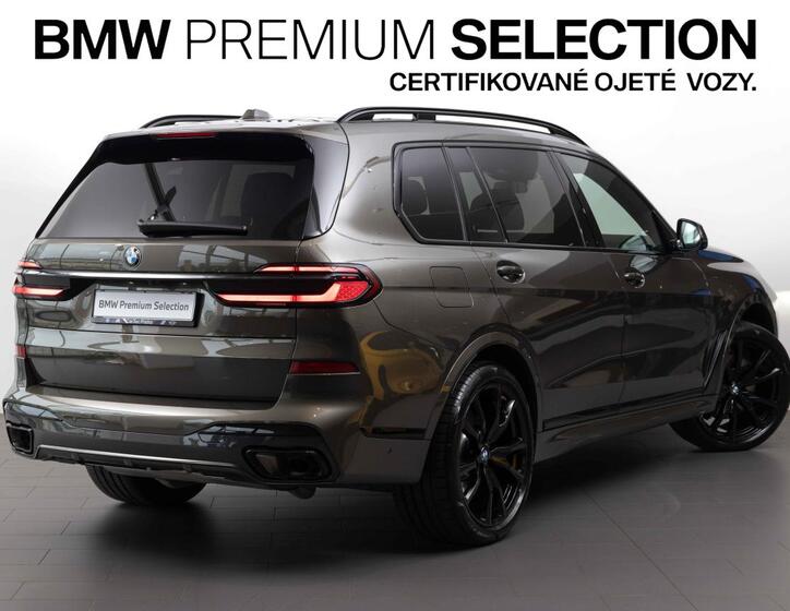 BMW X7 5