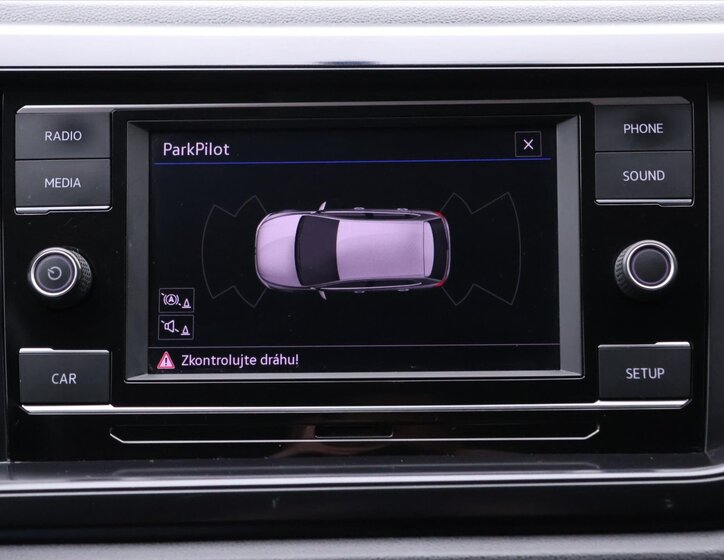 Volkswagen Polo Hatchback 999,0 48 kw