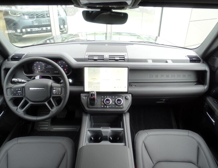 Land Rover Defender SUV / Terénní 3,0 l 183 kw