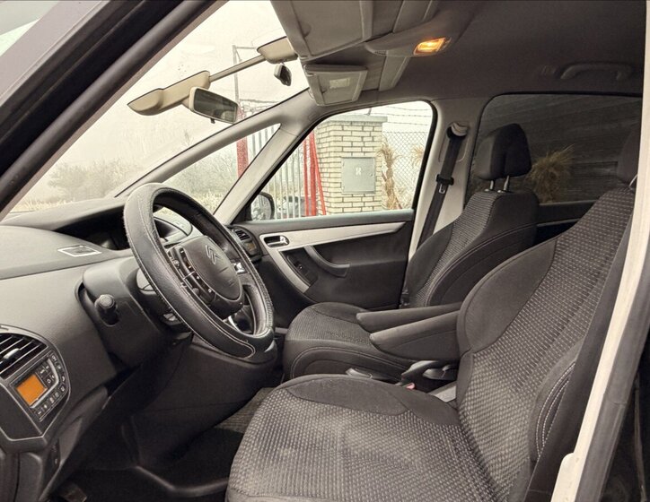 Citroën C4 Picasso 9