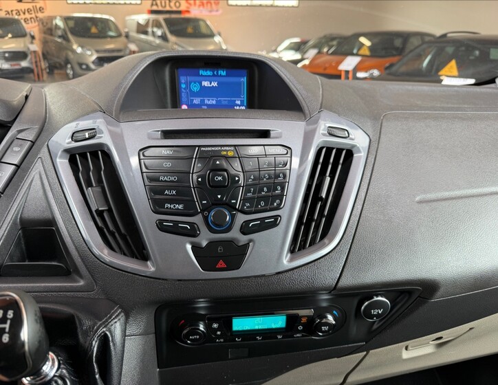 Ford Transit Custom 16