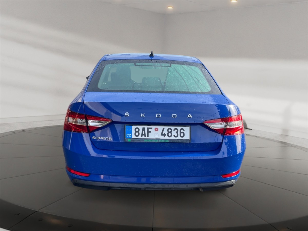 Škoda Superb