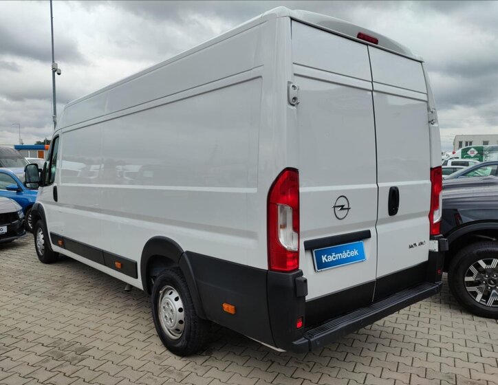 Opel Movano Skříň 2,2 l 121 kw