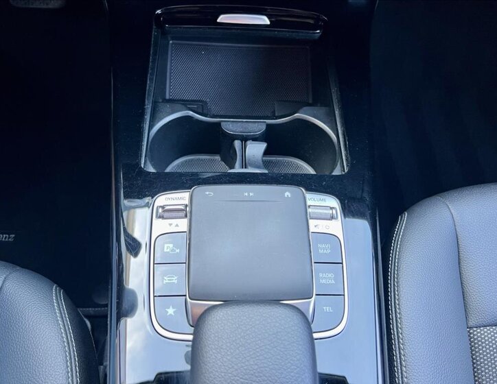 Mercedes-Benz CLA Kombi 1,5 l 85 kw