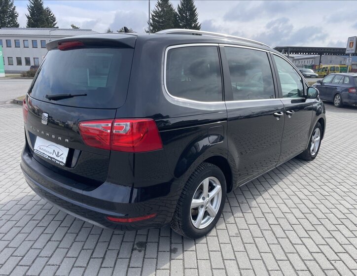 Seat Alhambra Kombi 1,4 l 110 kw